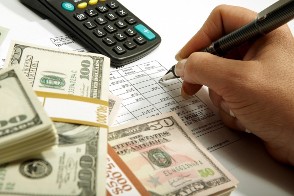 Emergencia financiera: préstamo rápido y fácil para hispanos en EE.UU.