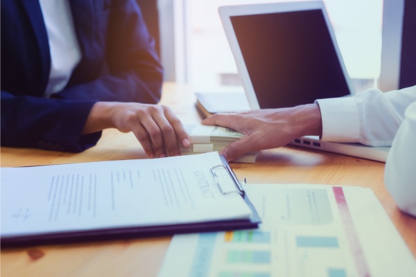 Cómo construir crédito en USA siendo latino y acceder a mejores préstamos