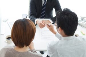 Ayuda para comprar vivienda para hispanos en USA